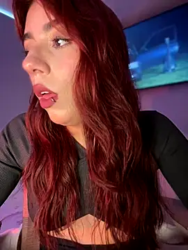 veronicaapink online show from November 8, 9:57 pm