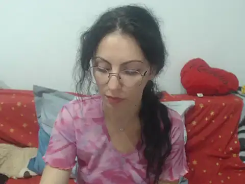 Emmatoo online show from April 18, 7:58 pm