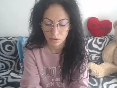 Emmatoo online show from April 19, 10:14 am