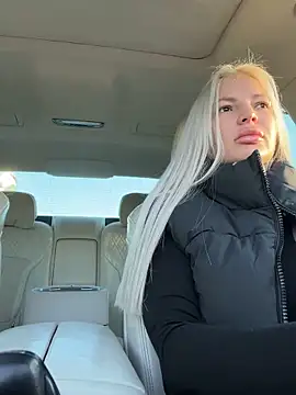 Jessy Jo online show from October 31, 5:52 am