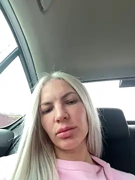 Jessy Jo online show from April 21, 2:12 pm