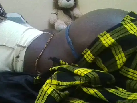 Pretty ellahh online show from February 22, 11:57 pm