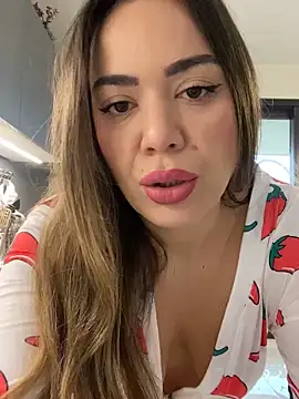 EvaLoReCouple online show from January 6, 9:30 am