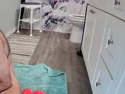 Snapshot of lou63ponce chatting on March 4, 4:38 am lou63ponce online show from March 4, 4:38 am