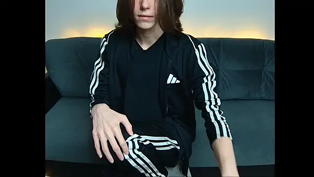 kobeny online show from February 20, 10:48 pm