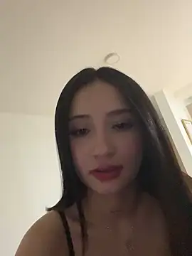 Snapshot of Angeeel_ chatting on January 19, 5:05 am Angeeel online show from January 19, 5:05 am