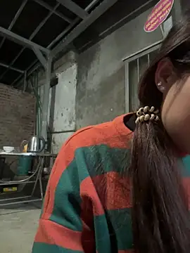 Snapshot of Hellen_111 chatting on January 14, 10:06 am Hellen 111 online show from January 14, 10:06 am