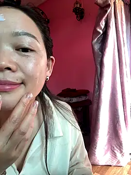 Snapshot of Hellen_111 chatting on September 12, 8:14 am Hellen 111 online show from September 12, 8:14 am