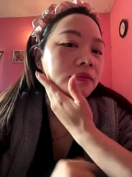 Snapshot of Hellen_111 chatting on September 27, 7:35 am Hellen 111 online show from September 27, 7:35 am