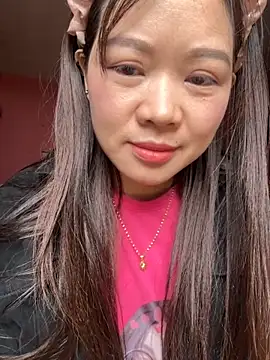 Snapshot of Hellen_111 chatting on October 17, 2:04 am Hellen 111 online show from October 17, 2:04 am