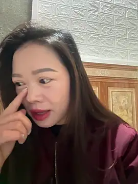 Snapshot of Hellen_111 chatting on November 5, 1:49 am Hellen 111 online show from November 5, 1:49 am