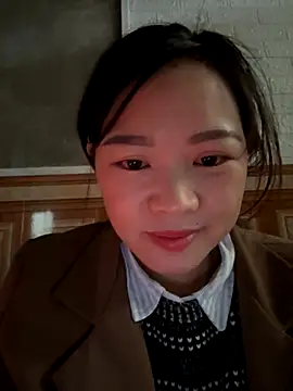 Snapshot of Hellen_111 chatting on November 22, 5:06 am Hellen 111 online show from November 22, 5:06 am