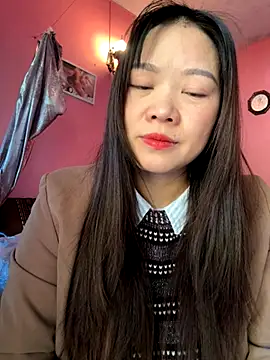 Snapshot of Hellen_111 chatting on November 23, 8:14 am Hellen 111 online show from November 23, 8:14 am