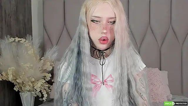 Joy Barker online show from October 13, 1:55 pm