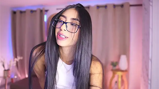 Sara albrecht online show from January 11, 12:40 pm