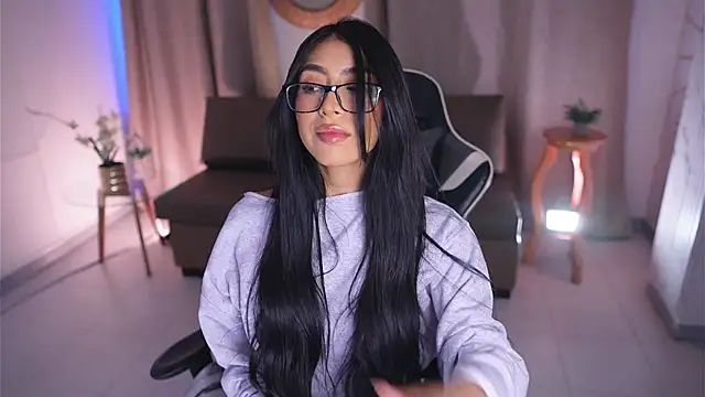 Sara albrecht online show from March 3, 12:27 pm