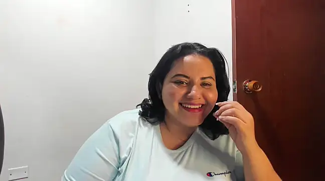 tetasgrandes karol online show from March 21, 9:12 pm