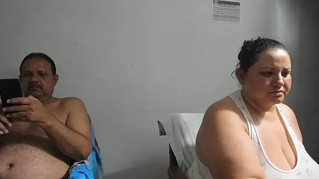 tetasgrandes karol online show from March 1, 5:31 am