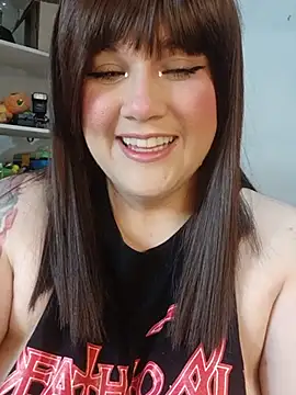 ItsNaiixa online show from June 13, 1:36 am