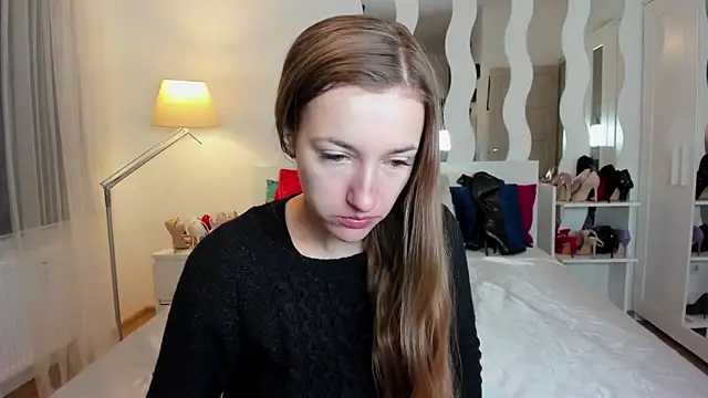 KateRedgar online show from February 17, 10:07 am