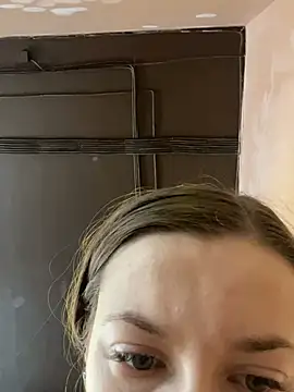 KateRedgar online show from March 3, 9:44 am