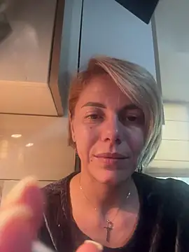 Snapshot of tanyagrey chatting on November 3, 8:15 am tanyagrey online show from November 3, 8:15 am