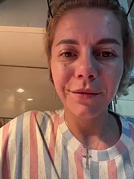 Snapshot of tanyagrey chatting on November 13, 7:07 am tanyagrey online show from November 13, 7:07 am