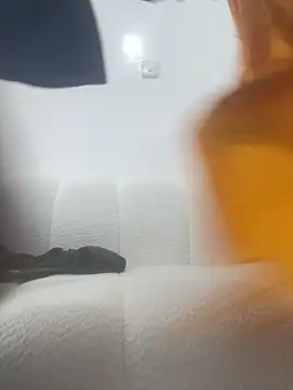 Snapshot of monic421 chatting on April 2, 7:28 am monic421 online show from April 2, 7:28 am