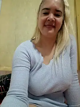 Snapshot of lamorbosa37 chatting on December 11, 5:26 pm lamorbosa37 online show from December 11, 5:26 pm