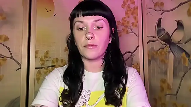 Snapshot of Marcelinegoddess chatting on June 1, 3:52 am Marcelinegoddess online show from June 1, 3:52 am