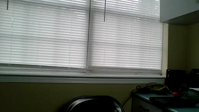 Badgirlbrittt online show from December 2, 8:59 pm