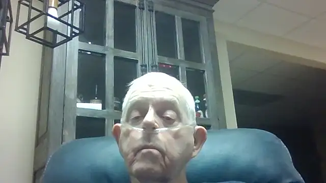 bootlegmanz online show from September 18, 12:51 pm