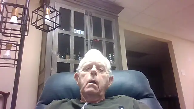 bootlegmanz online show from November 30, 4:44 pm