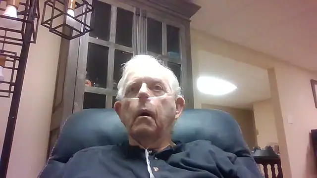 bootlegmanz online show from February 6, 12:41 pm