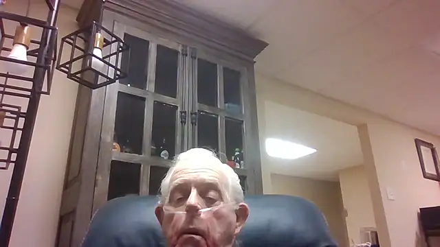 bootlegmanz online show from March 31, 10:37 am