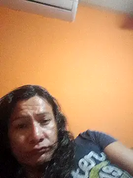 miicheele32 online show from December 19, 4:56 am