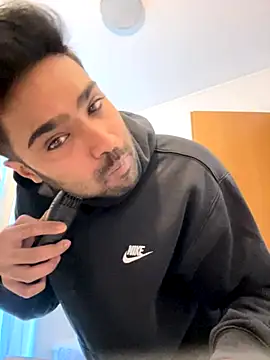 Snapshot of blackboy93ita chatting on November 5, 8:03 am blackboy93ita online show from November 5, 8:03 am