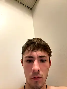 Snapshot of TheBestbrando88 chatting on September 16, 3:29 am TheBestbrando88 online show from September 16, 3:29 am