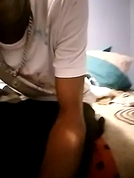 Dickey sa online show from October 5, 5:00 pm