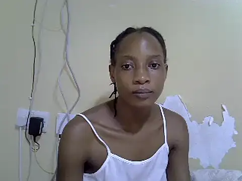 Snapshot of Iam_Rona chatting on February 2, 12:09 am Iam Rona online show from February 2, 12:09 am