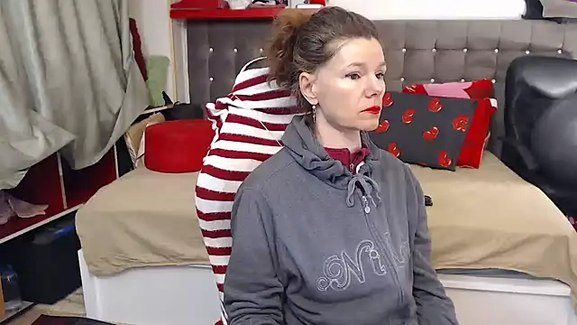 kellyterapy online show from January 11, 5:23 am