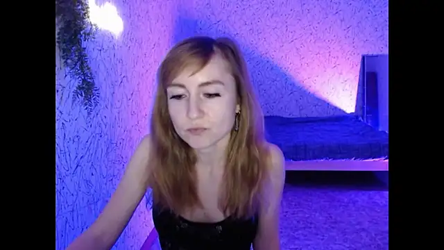 Snapshot of Athena_Richards chatting on December 7, 12:35 pm Athena Richards online show from December 7, 12:35 pm