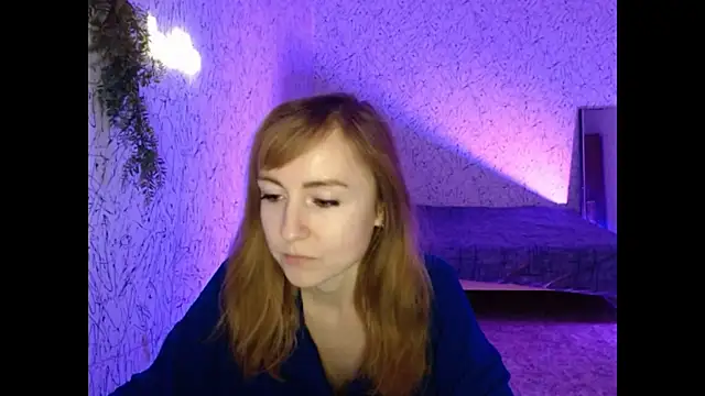 Snapshot of Athena_Richards chatting on December 8, 4:18 pm Athena Richards online show from December 8, 4:18 pm