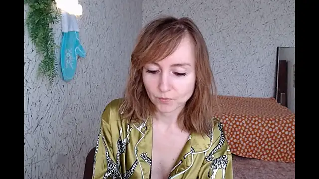 Snapshot of Athena_Richards chatting on February 14, 10:49 am Athena Richards online show from February 14, 10:49 am