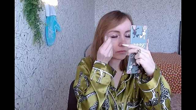 Snapshot of Athena_Richards chatting on February 23, 9:22 am Athena Richards online show from February 23, 9:22 am