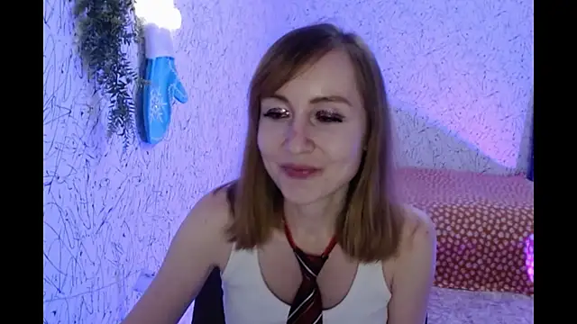 Snapshot of Athena_Richards chatting on February 24, 3:09 pm Athena Richards online show from February 24, 3:09 pm