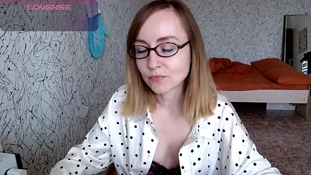 Snapshot of Athena_Richards chatting on May 31, 10:22 am Athena Richards online show from May 31, 10:22 am