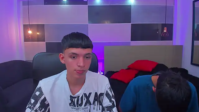 Juan Nd Steven online show from February 8, 4:14 am