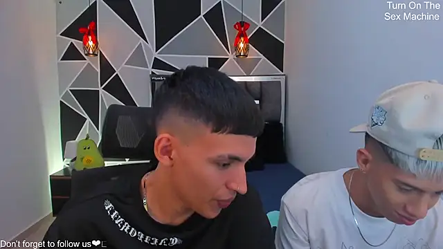 Juan Nd Steven online show from April 24, 1:41 am