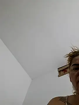 mirand zackyx online show from September 14, 2:22 am